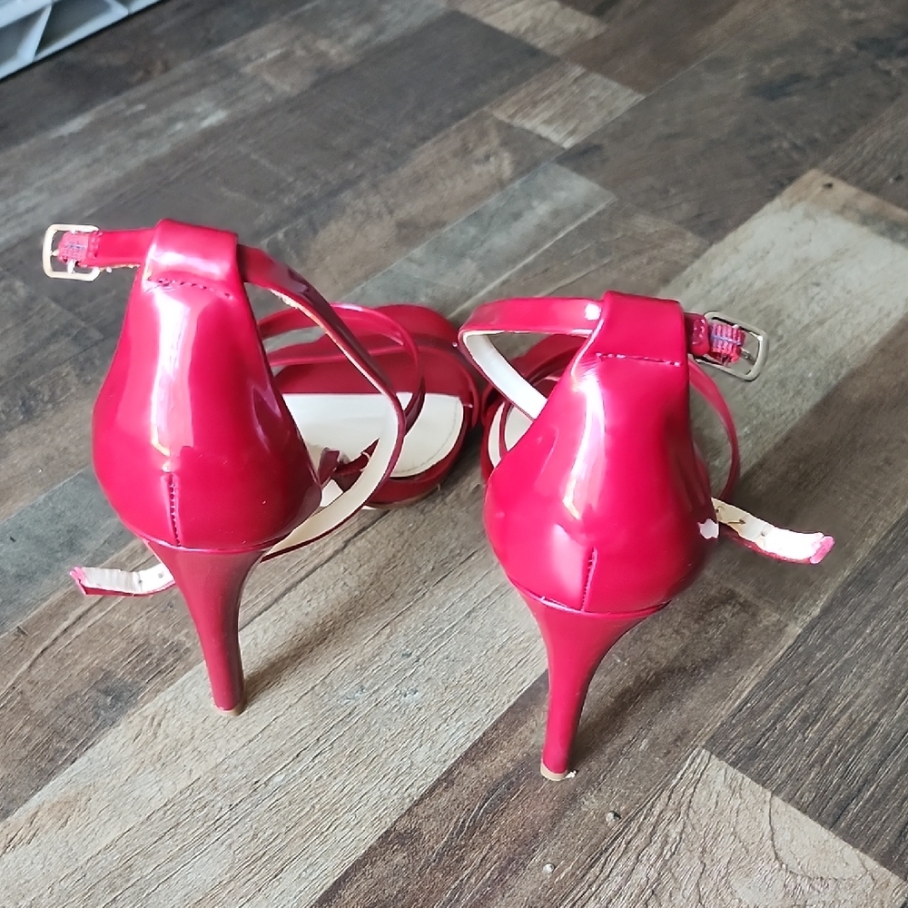 Red Nine West Sandals